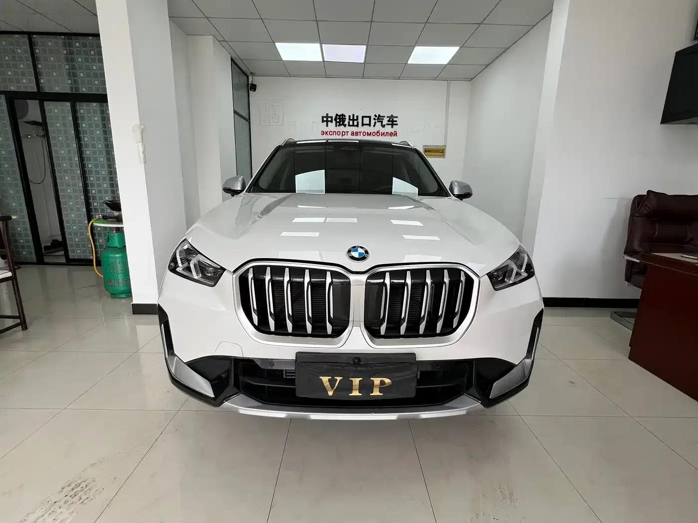 2023 BMW X1 sDrive20Li X Design Package — миниатюра 2
