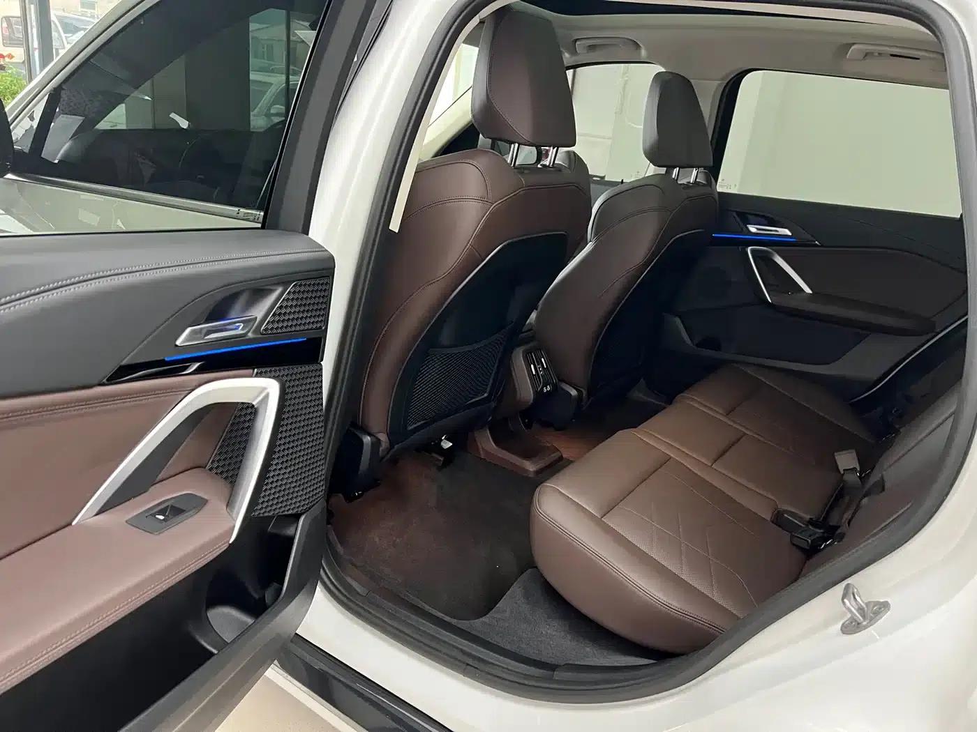 2023 BMW X1 sDrive20Li X Design Package — миниатюра 18