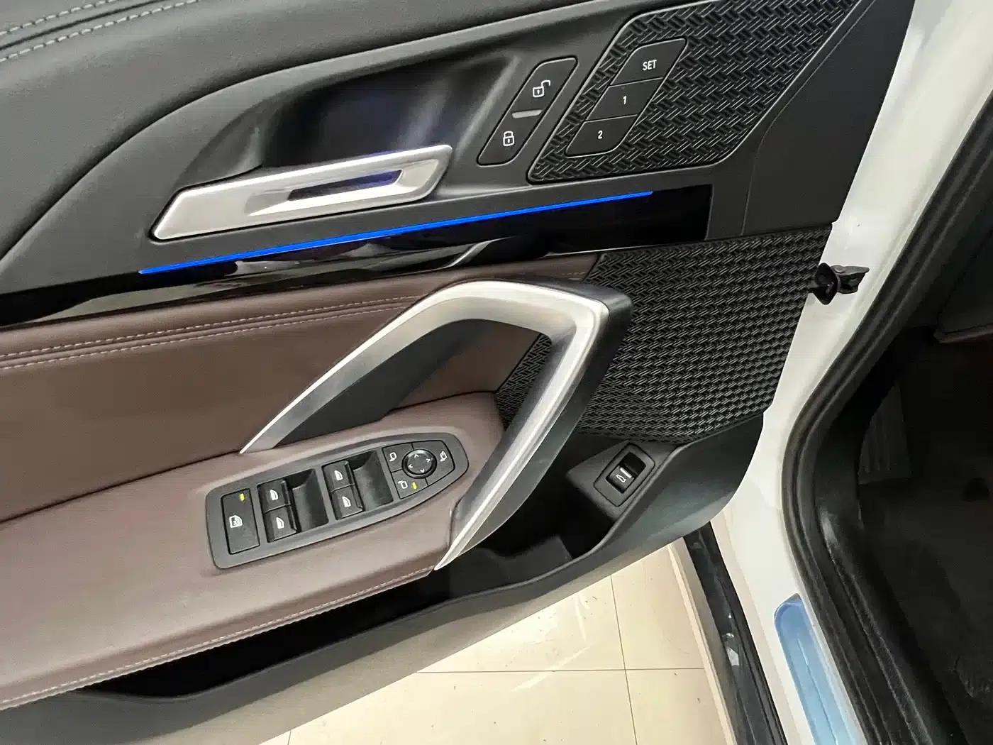2023 BMW X1 sDrive20Li X Design Package — миниатюра 9
