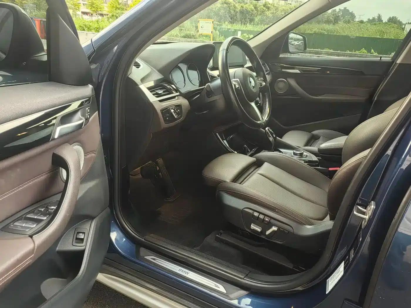 BMW X1 2021 sDrive20Li Premium — миниатюра 5