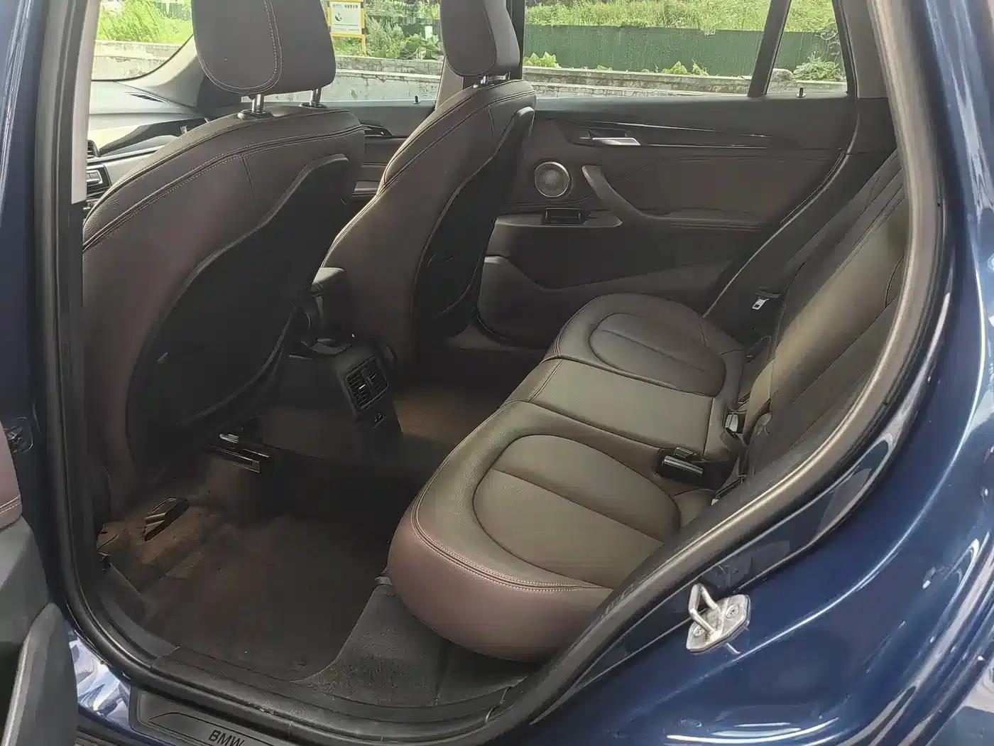BMW X1 2021 sDrive20Li Premium — миниатюра 6