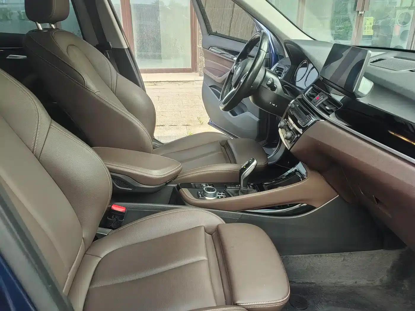 BMW X1 2021 sDrive20Li Premium — миниатюра 10