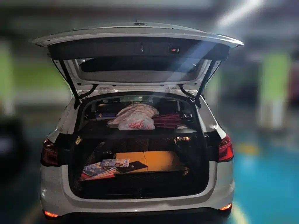 BMW X1 2018 sDrive18Li Premium — миниатюра 10