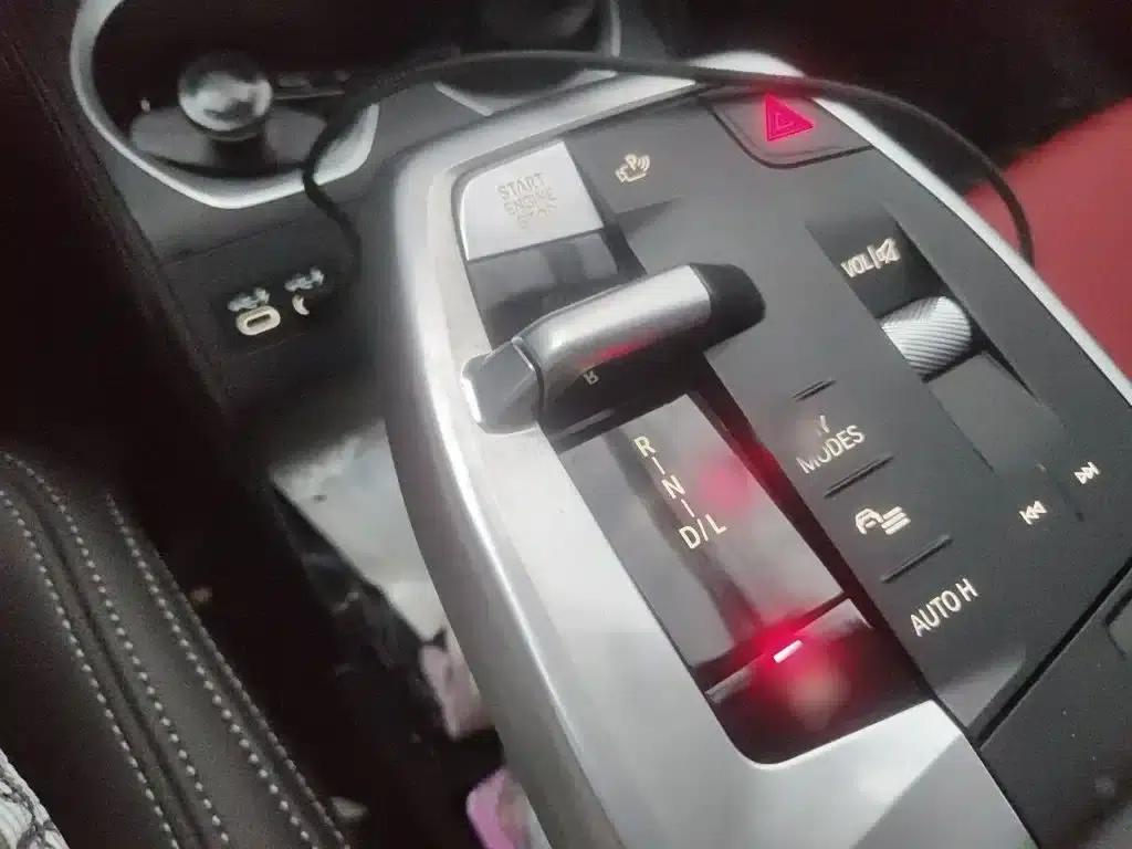 BMW X1 2023 sDrive25Li M Sport Package — миниатюра 7