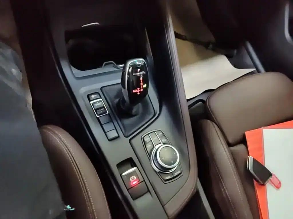 BMW X1 2021 sDrive20Li Fashion Edition — миниатюра 14