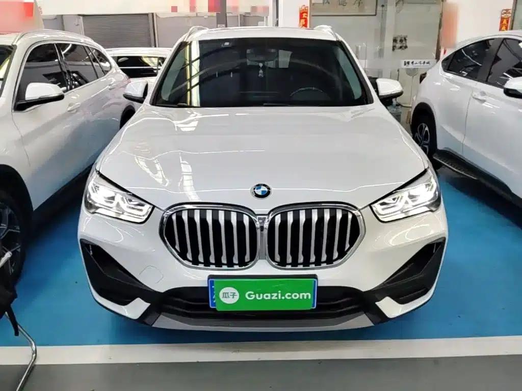 BMW X1 2021 sDrive20Li Fashion Edition — миниатюра 3