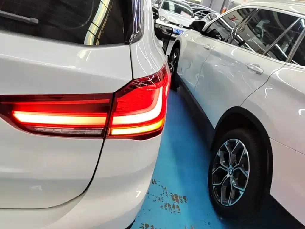BMW X1 2021 sDrive20Li Fashion Edition — миниатюра 8