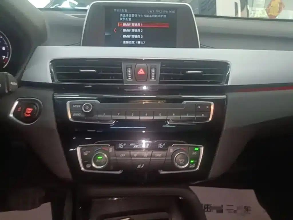 BMW X1 2019 sDrive20Li Leading Edition — миниатюра 13