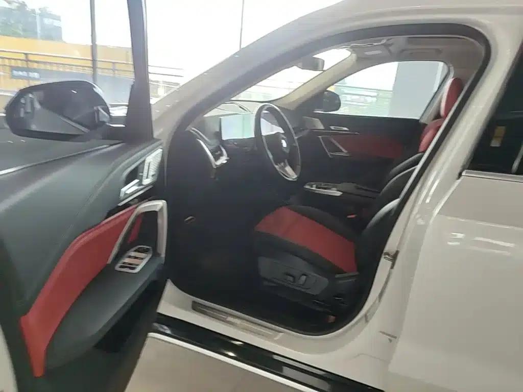2023 BMW X1 sDrive25Li X Design Package — миниатюра 16