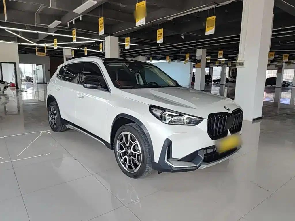 2023 BMW X1 sDrive25Li X Design Package — миниатюра 4