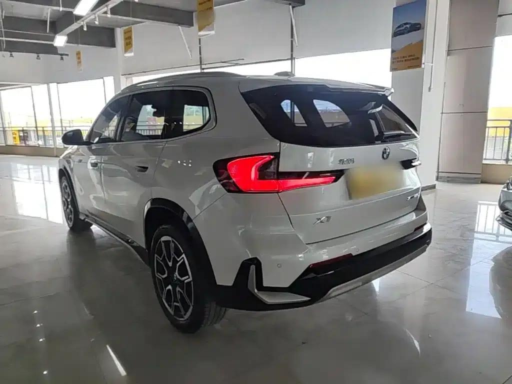 2023 BMW X1 sDrive25Li X Design Package — миниатюра 5