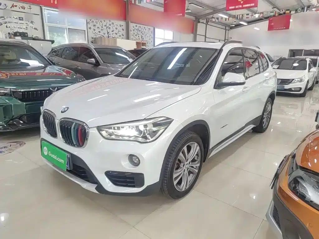 BMW X1 2018 sDrive18Li Premium — миниатюра 1
