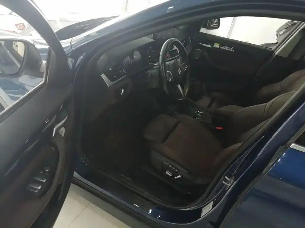 BMW X1 2022 sDrive25Li Leading Edition — миниатюра 16