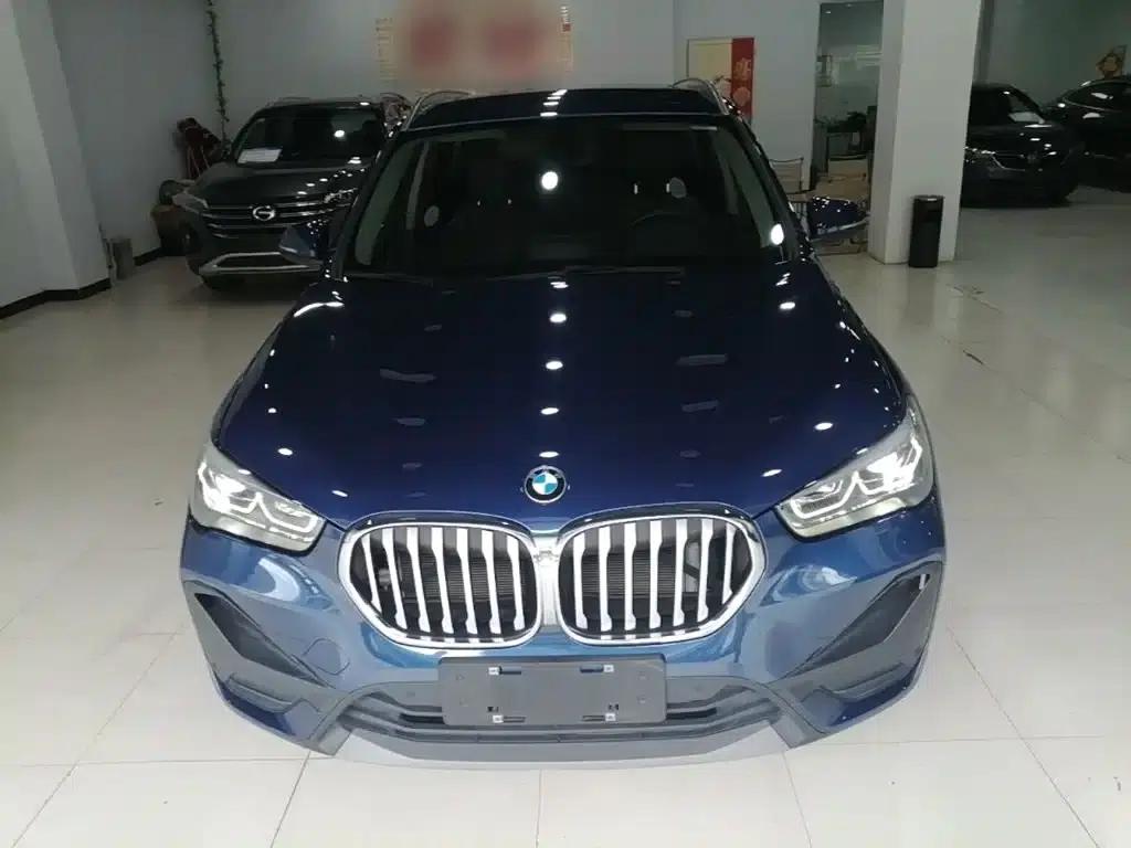BMW X1 2022 sDrive25Li Leading Edition — миниатюра 3
