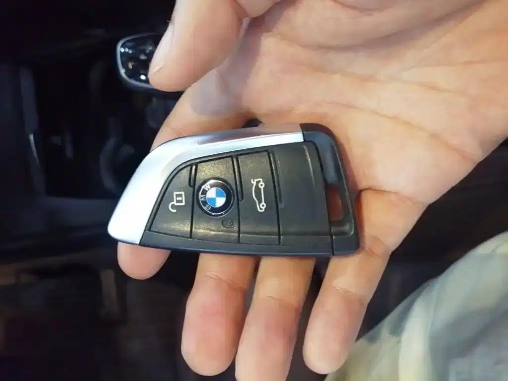 BMW X1 2022 sDrive25Li Leading Edition — миниатюра 9