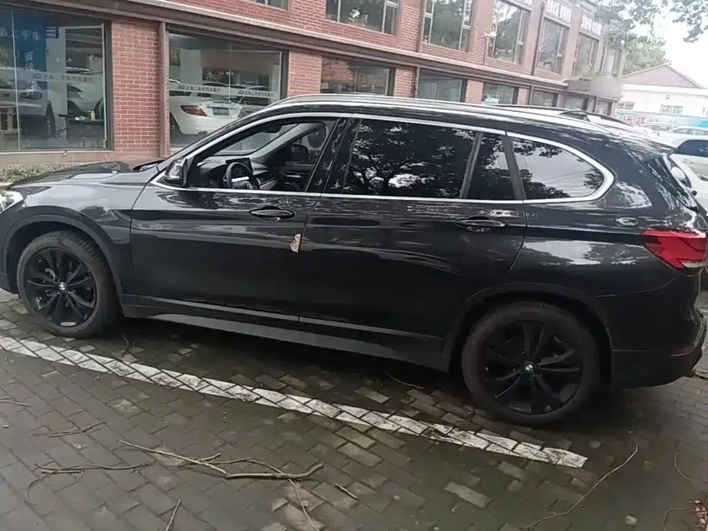 BMW X1 2021 sDrive20Li Fashion Edition — миниатюра 5