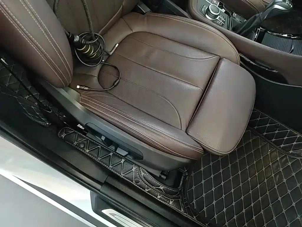 BMW X1 2019 xDrive20Li Premium — миниатюра 25