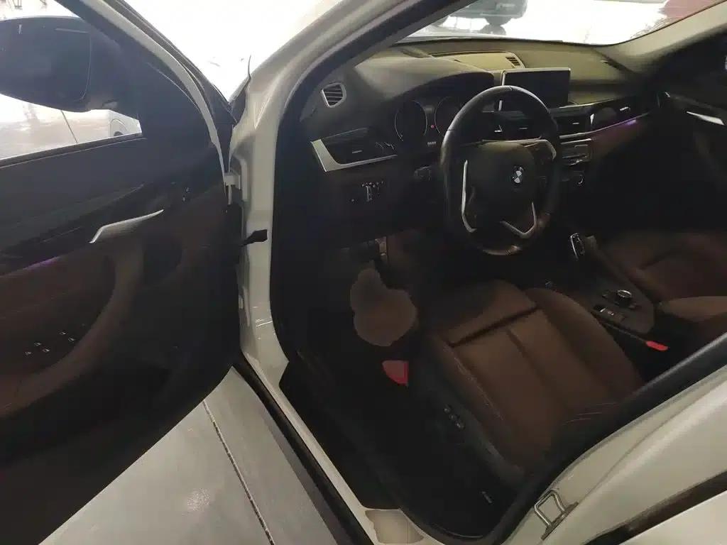 BMW X1 2020 sDrive20Li Fashion Edition — миниатюра 12