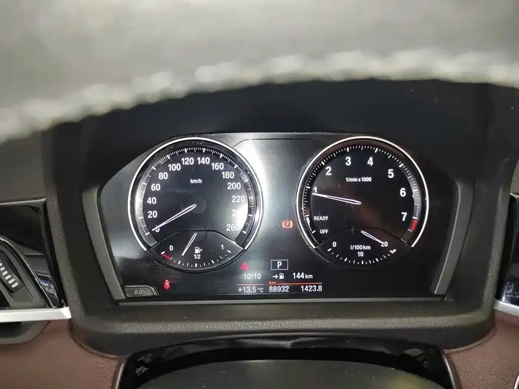 BMW X1 2020 sDrive20Li Fashion Edition — миниатюра 8