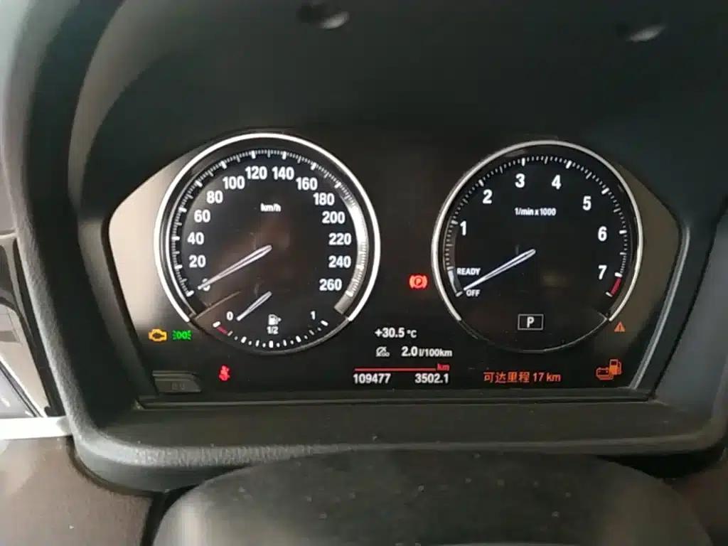 BMW X1 PHEV 2020 xDrive30Le Premium — миниатюра 12