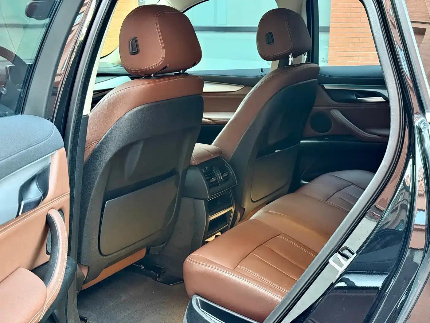 BMW X6 2018 xDrive35i Leading Edition — миниатюра 9