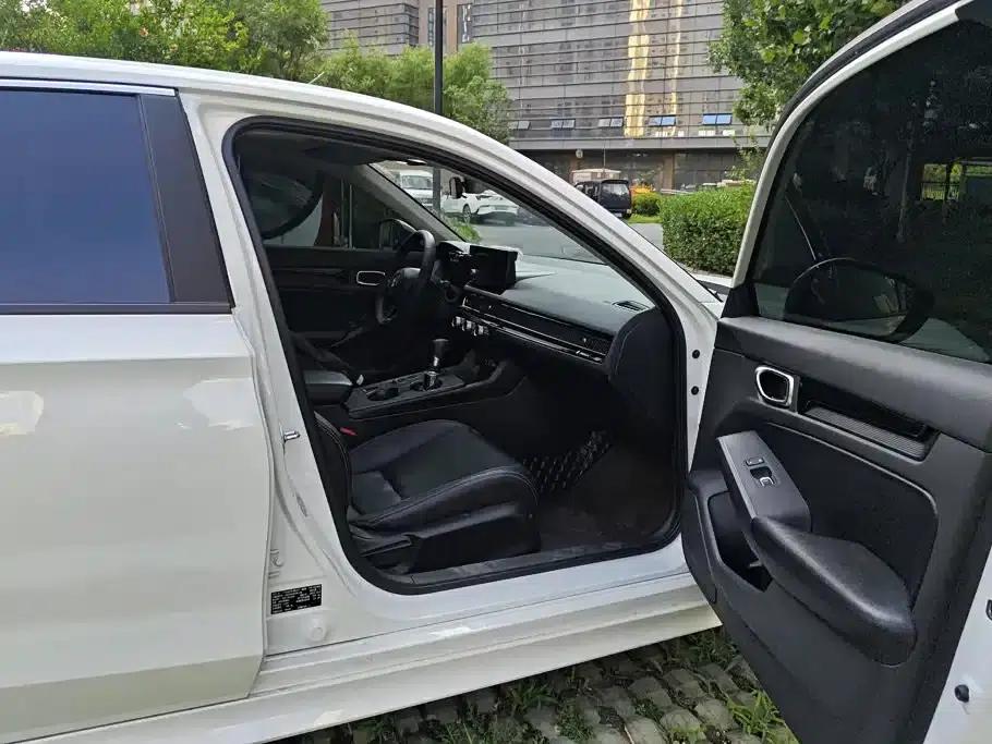 Stylish 2023 240TURBO CVT Leading Edition — миниатюра 8