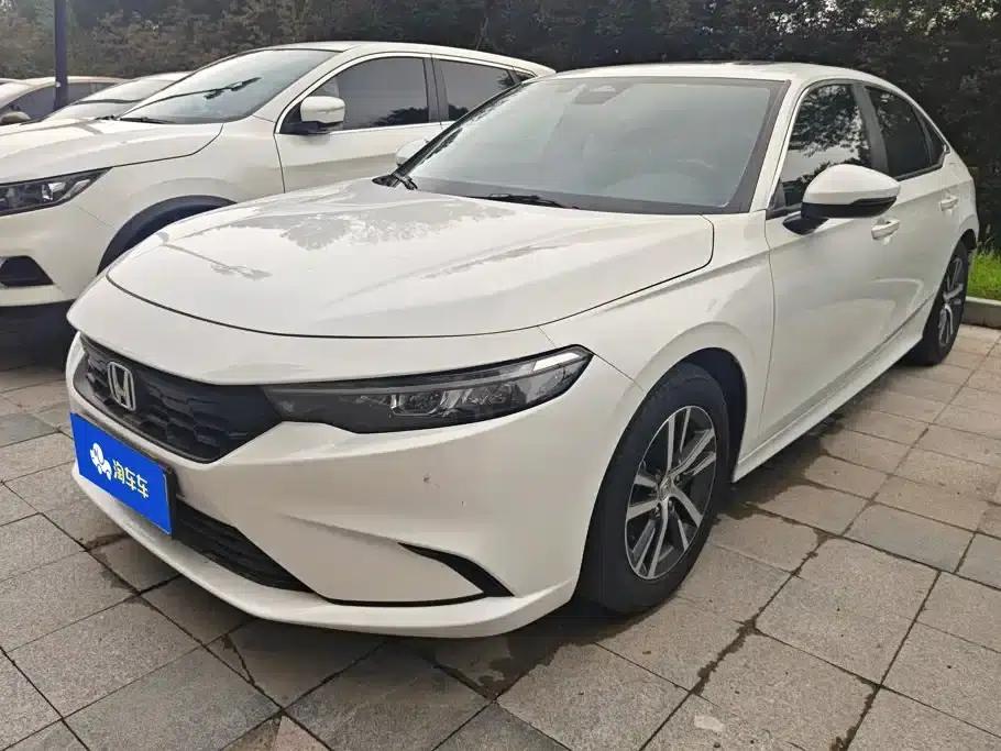 Stylish 2023 240TURBO CVT Tech Edition — миниатюра 1