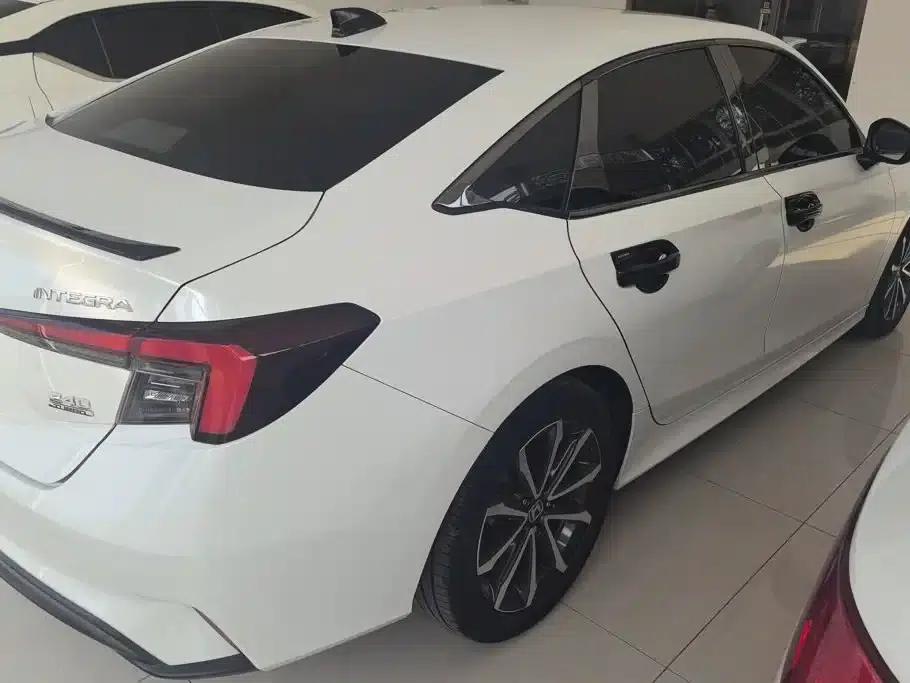 Stylish 2022 240TURBO CVT Deluxe Edition — миниатюра 3