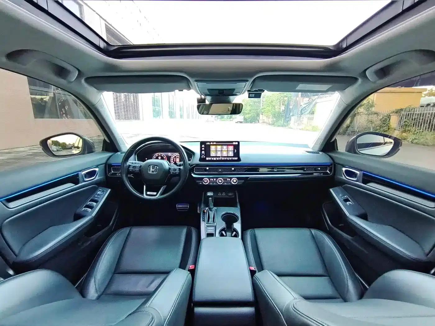 Stylish 2023 240TURBO CVT Phantom Night Luxury Edition — миниатюра 13