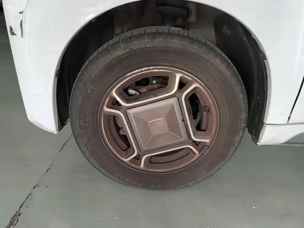 Baojun E200 2020 305KM Smart Edition — миниатюра 23