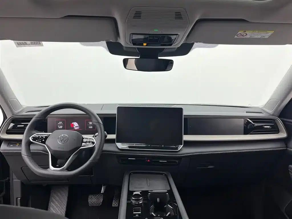 2025 Teramont Pro 450TSI 4WD Cross-Country Edition — миниатюра 8