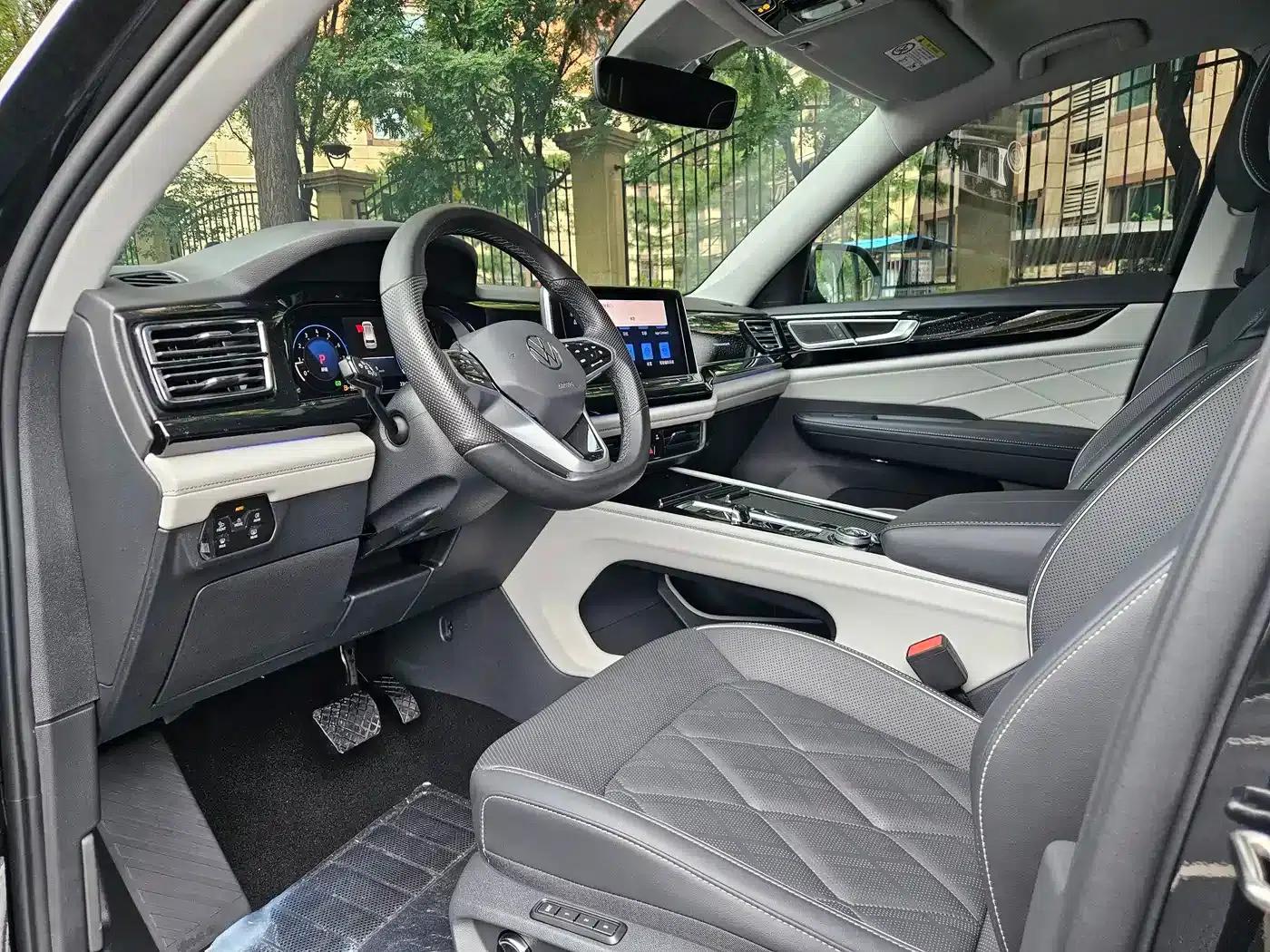 2024 Volkswagen Teramont 380TSI 4WD Premium Luxury Edition — миниатюра 6