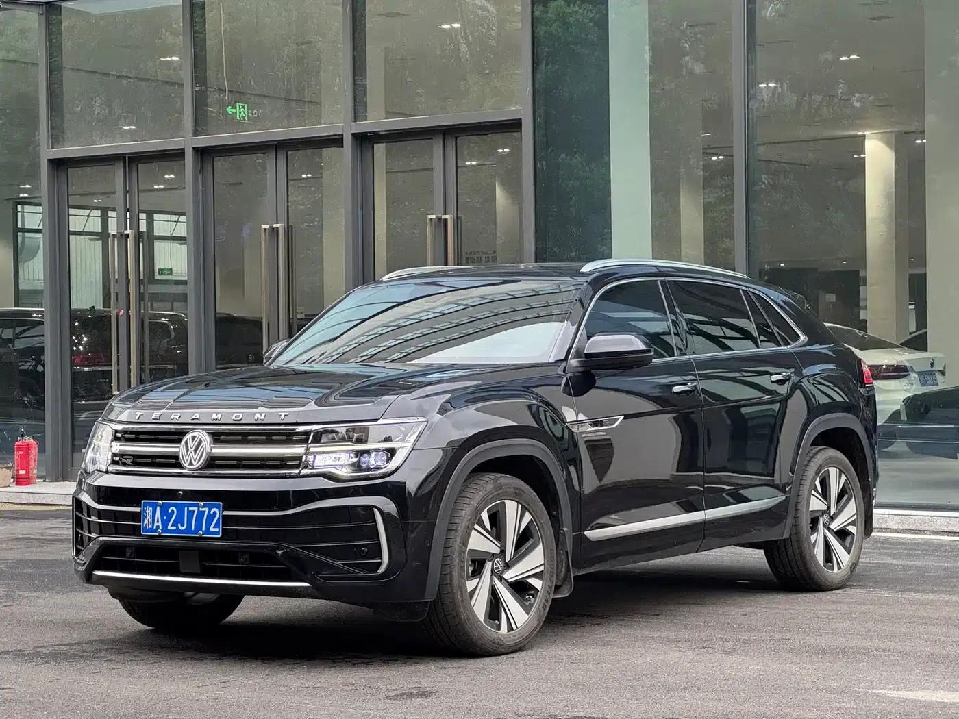2025 Teramont X 380TSI 4WD Outstanding Edition — миниатюра 1