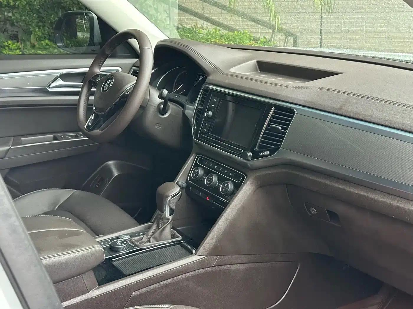 2019 Volkswagen Teramont 380TSI 4WD Luxury Edition (China VI Emission Standard) — миниатюра 24