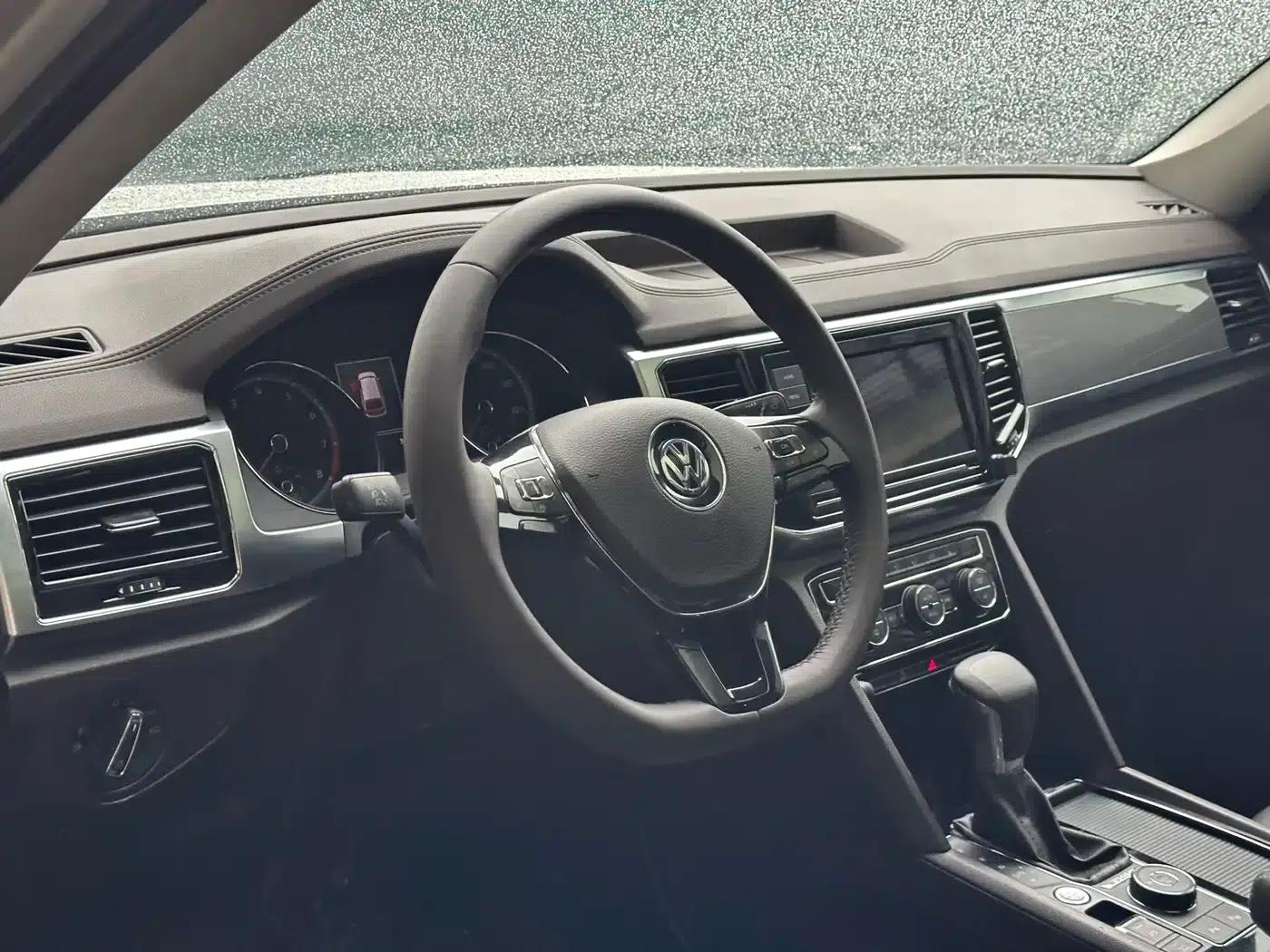 2019 Volkswagen Teramont 380TSI 4WD Luxury Edition (China VI Emission Standard) — миниатюра 25