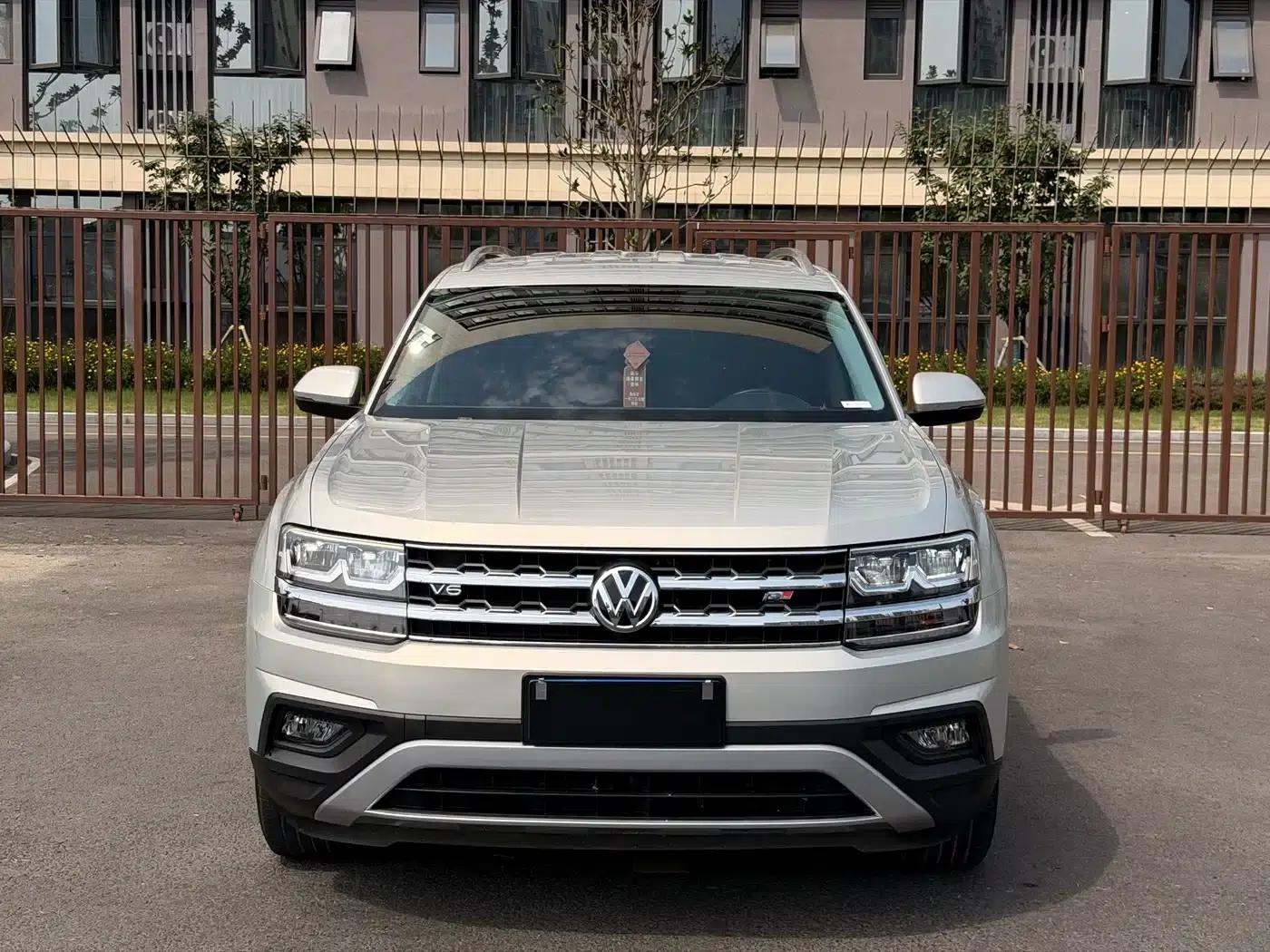 2019 Volkswagen Teramont 380TSI 4WD Comfort Edition (China VI Emission Standard) — миниатюра 2