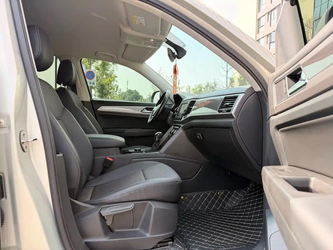 2019 Volkswagen Teramont 380TSI 4WD Comfort Edition (China VI Emission Standard) — миниатюра 12