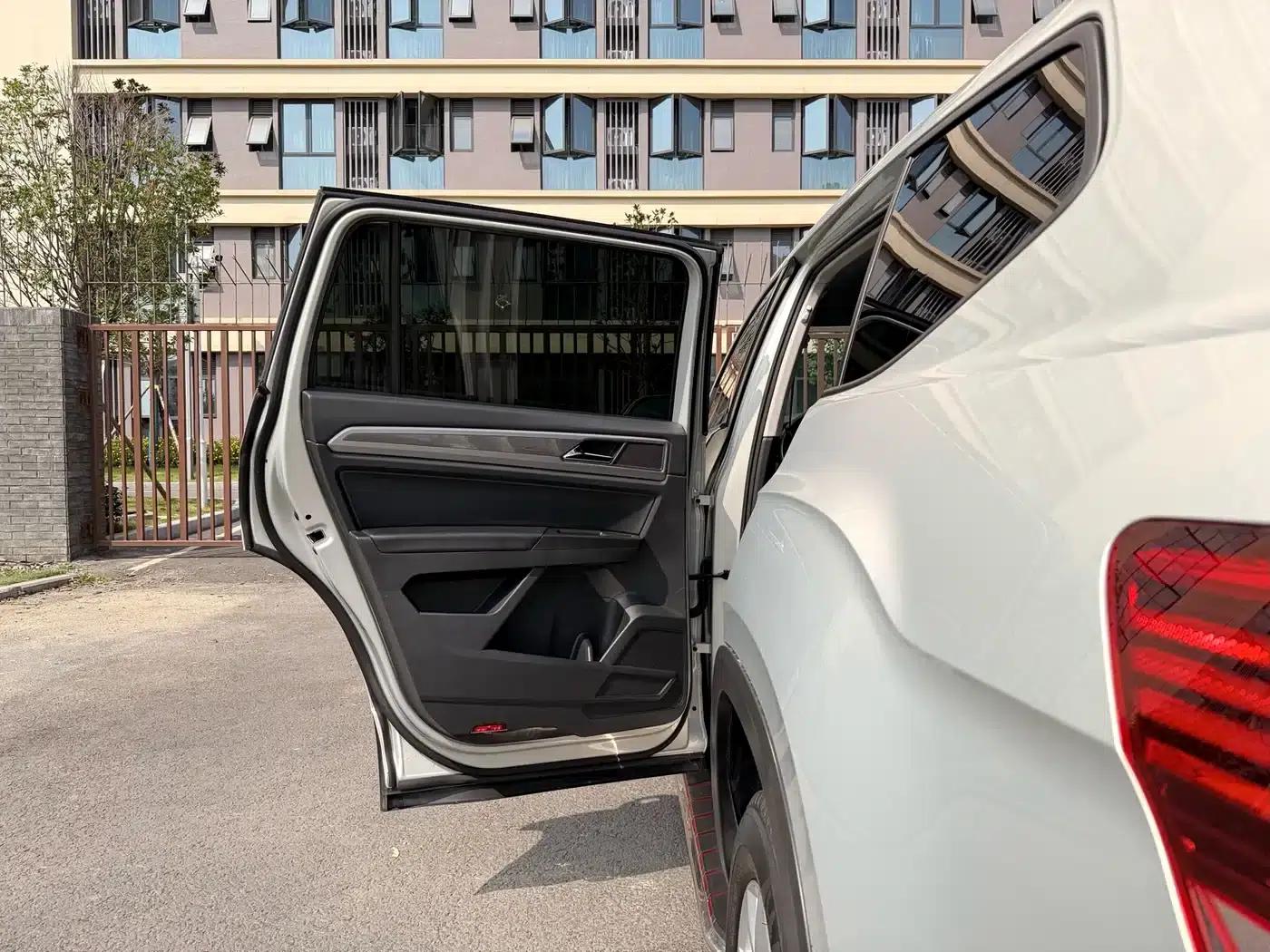 2019 Volkswagen Teramont 380TSI 4WD Comfort Edition (China VI Emission Standard) — миниатюра 13