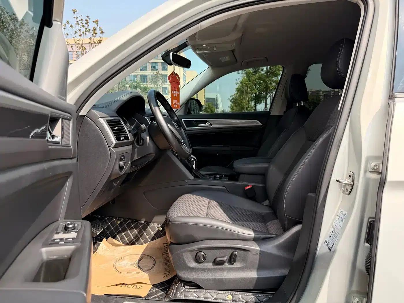 2019 Volkswagen Teramont 380TSI 4WD Comfort Edition (China VI Emission Standard) — миниатюра 5
