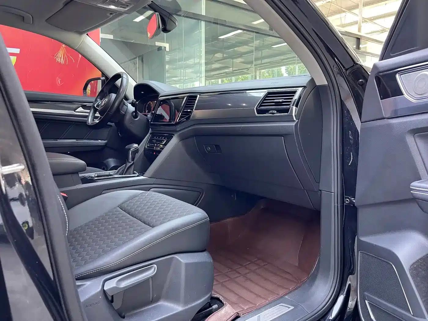 2020 Teramont X Facelift 330TSI 2WD Luxury Edition — миниатюра 13