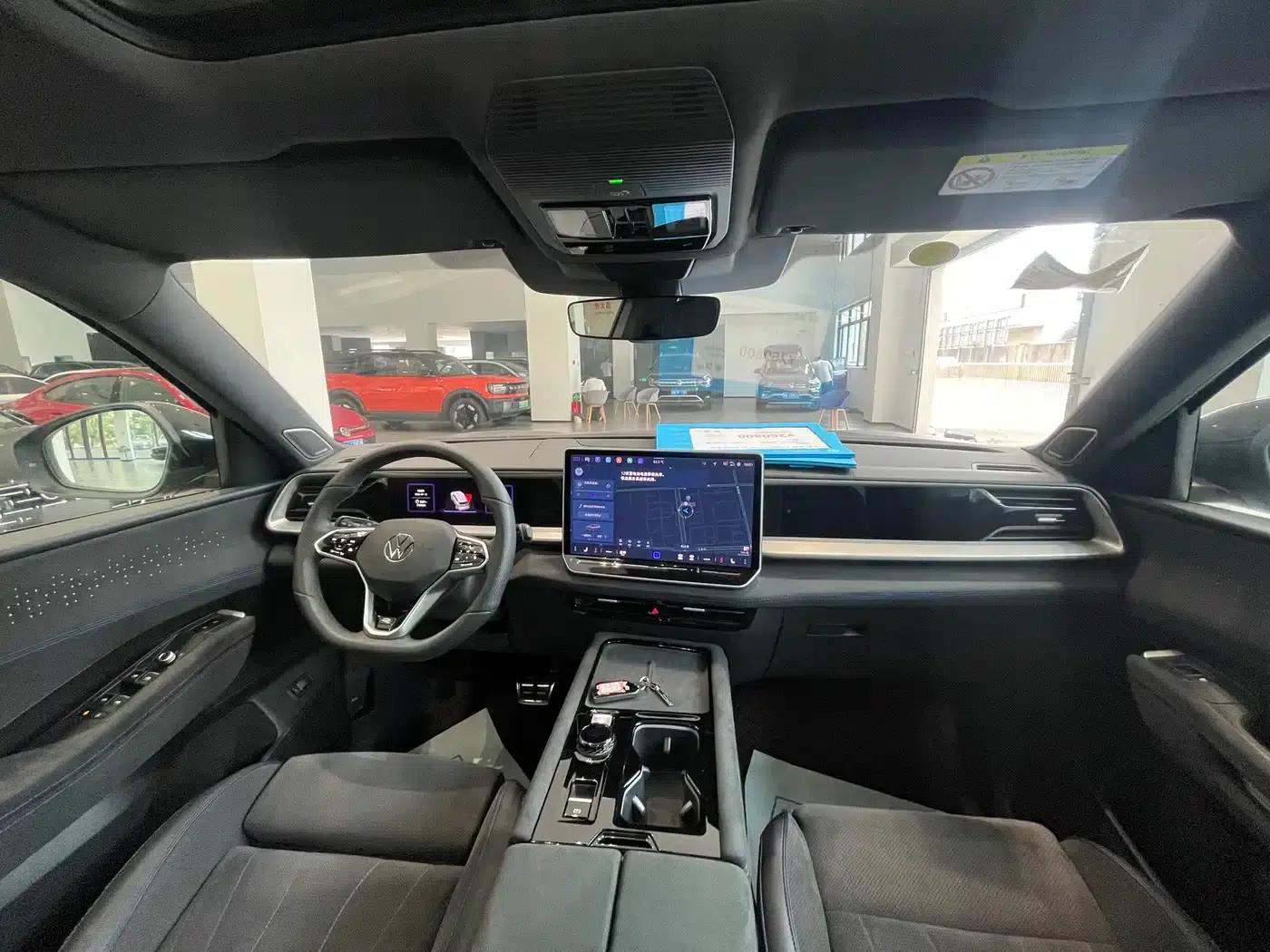 2025 Teramont Pro 450TSI 4WD Summit Edition — миниатюра 7