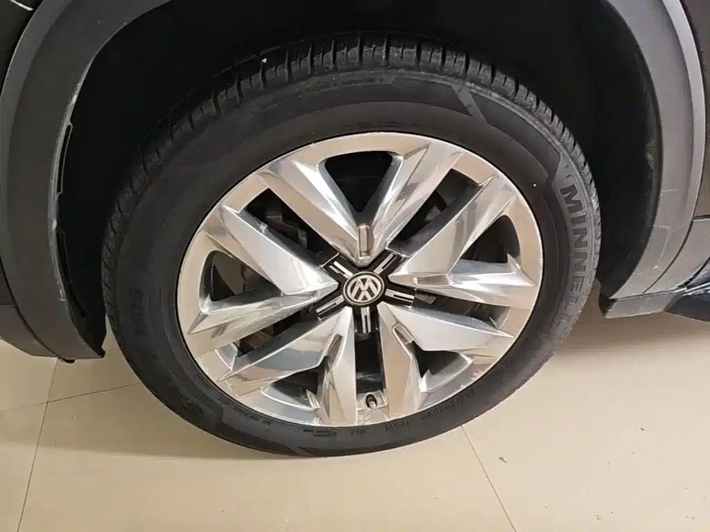 Teramont 2019 530 V6 4WD Flagship Edition (National V Emission Standard) — миниатюра 23