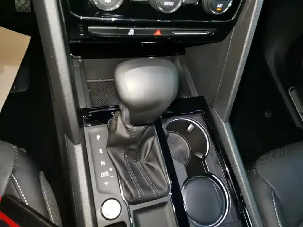 2020 Volkswagen Teramont 330TSI 2WD Luxury Edition (China VI Emission Standard) — миниатюра 14
