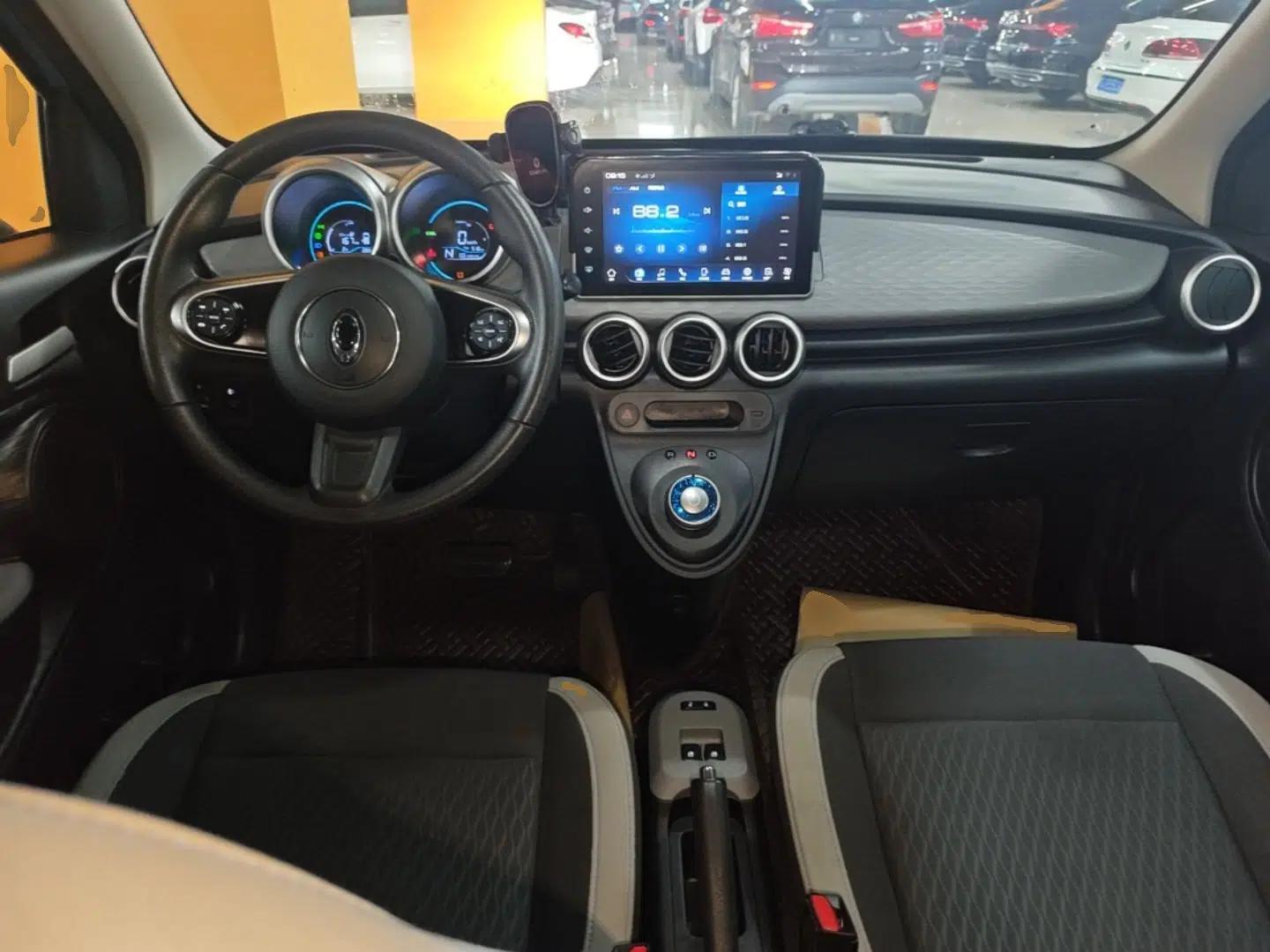 ORA Black Cat 2021 301 km Basic Version — миниатюра 12