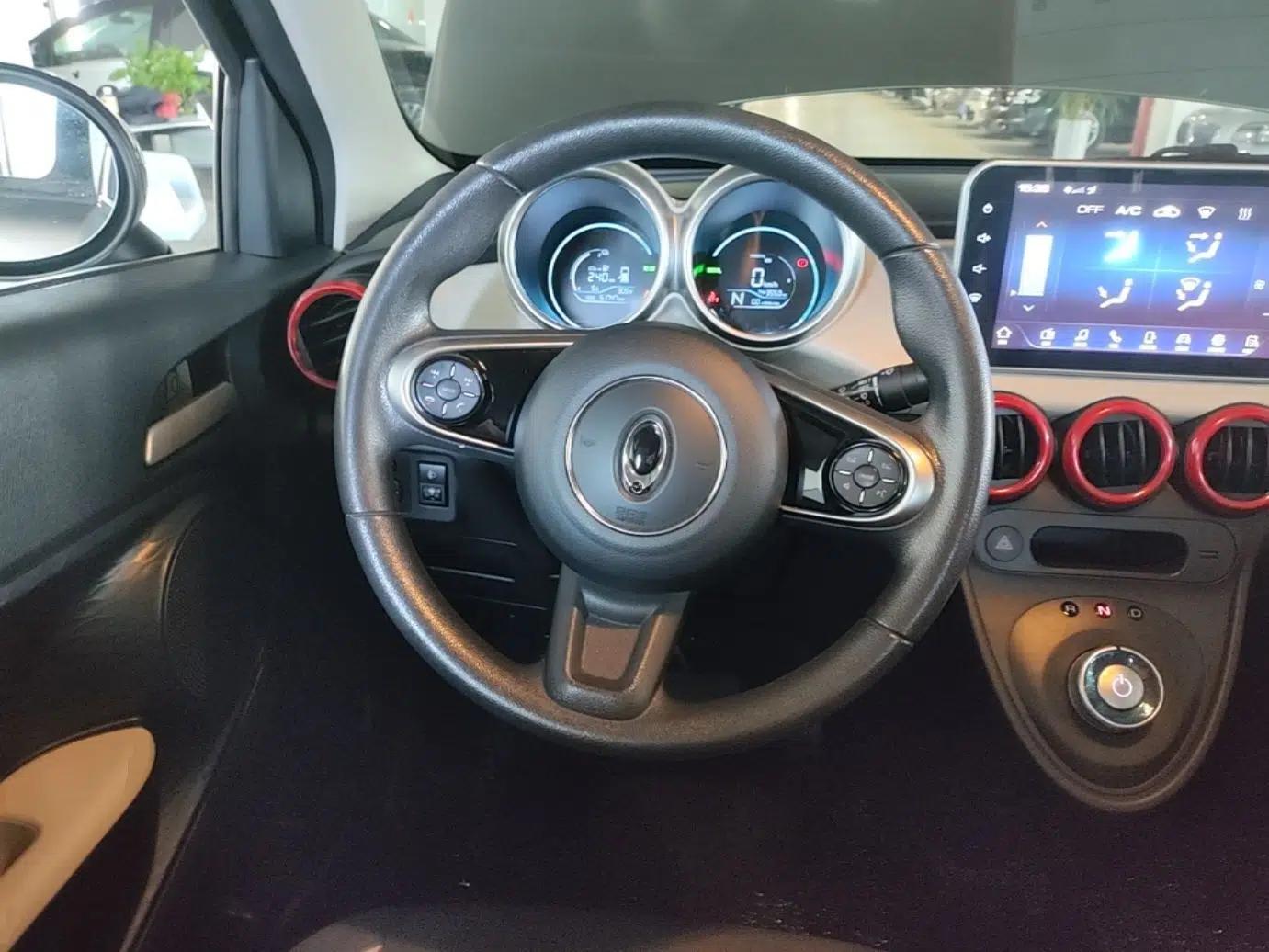 ORA Black Cat 2021 301 km Basic Version — миниатюра 13