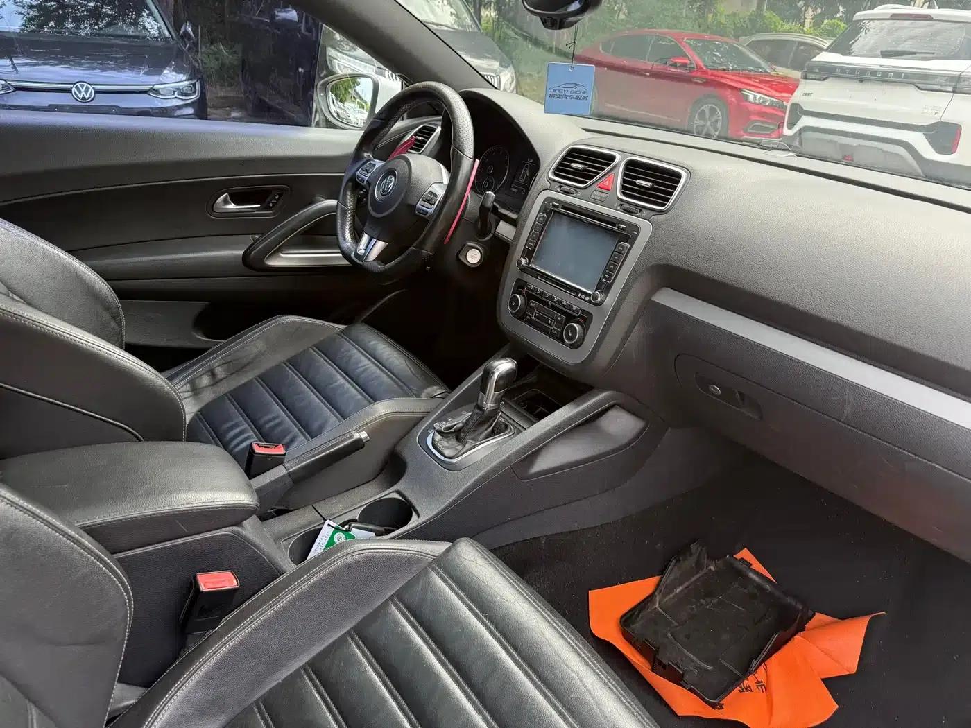 Scirocco 2011 2.0TSI Luxury Edition — миниатюра 5