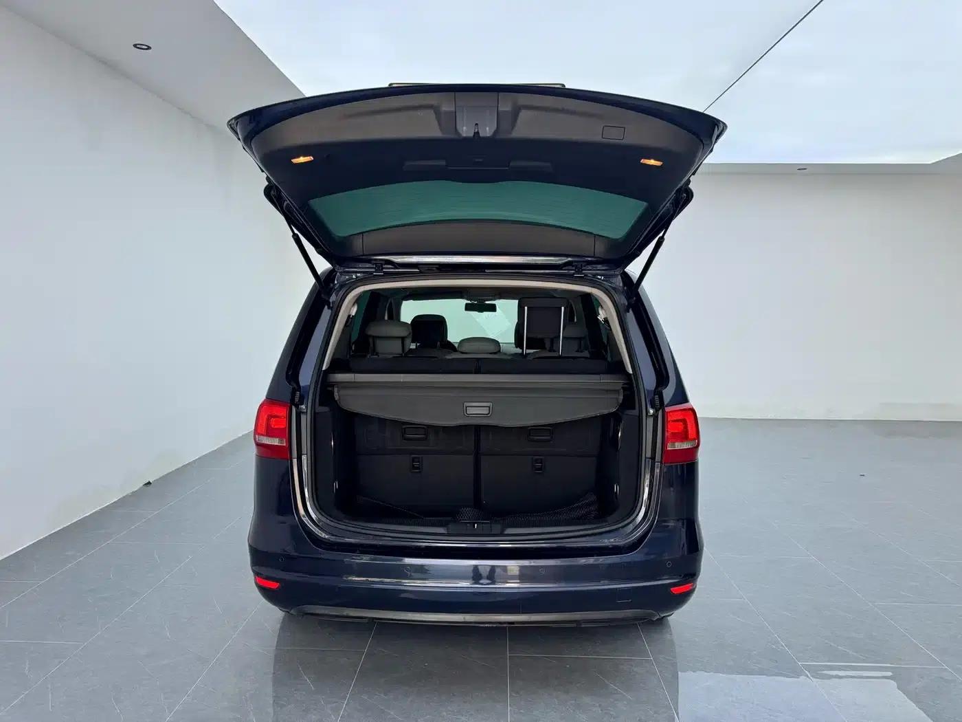 2014 Sharan 2.0TSI Standard Edition — миниатюра 17