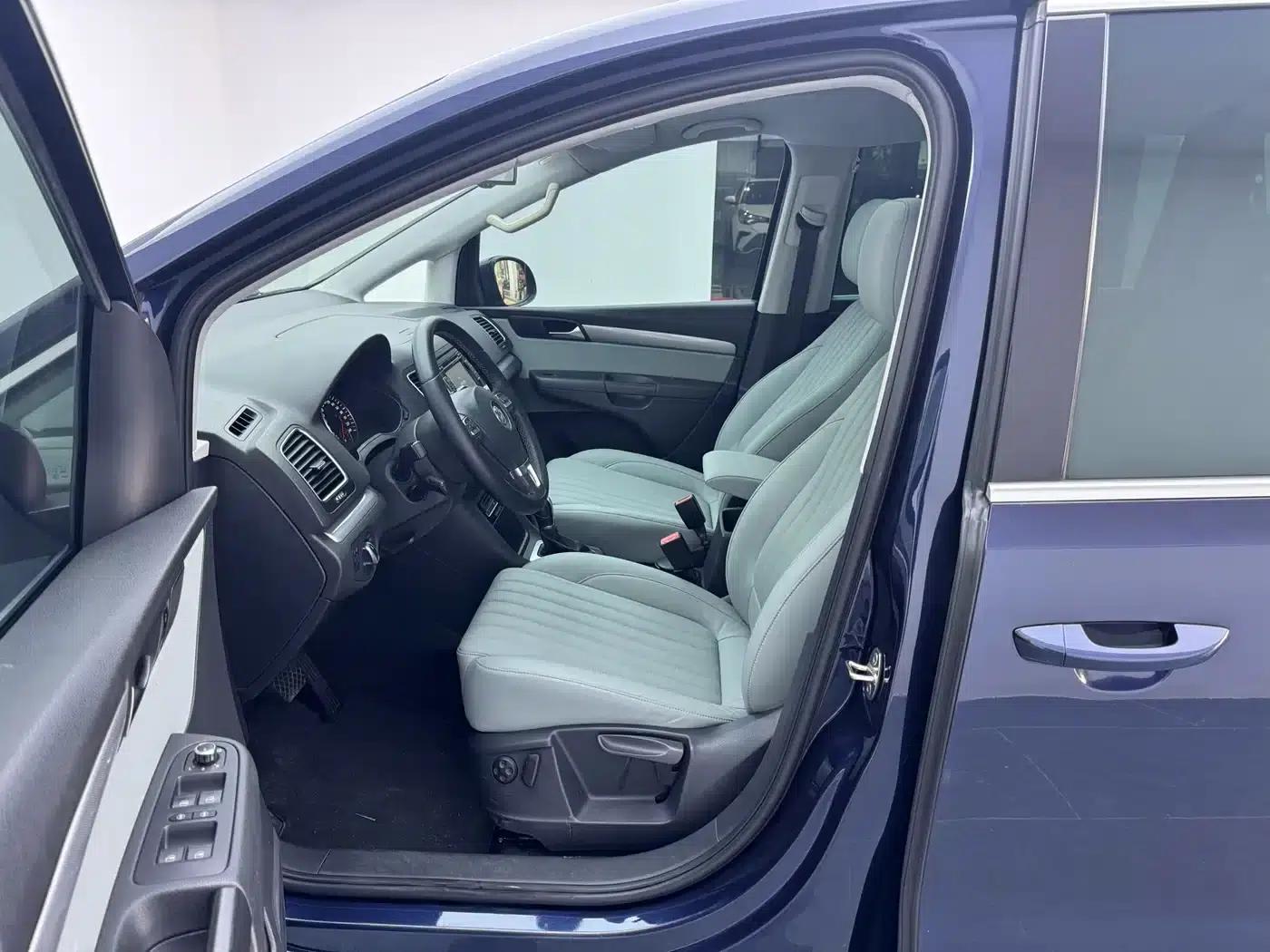 2014 Sharan 2.0TSI Standard Edition — миниатюра 7