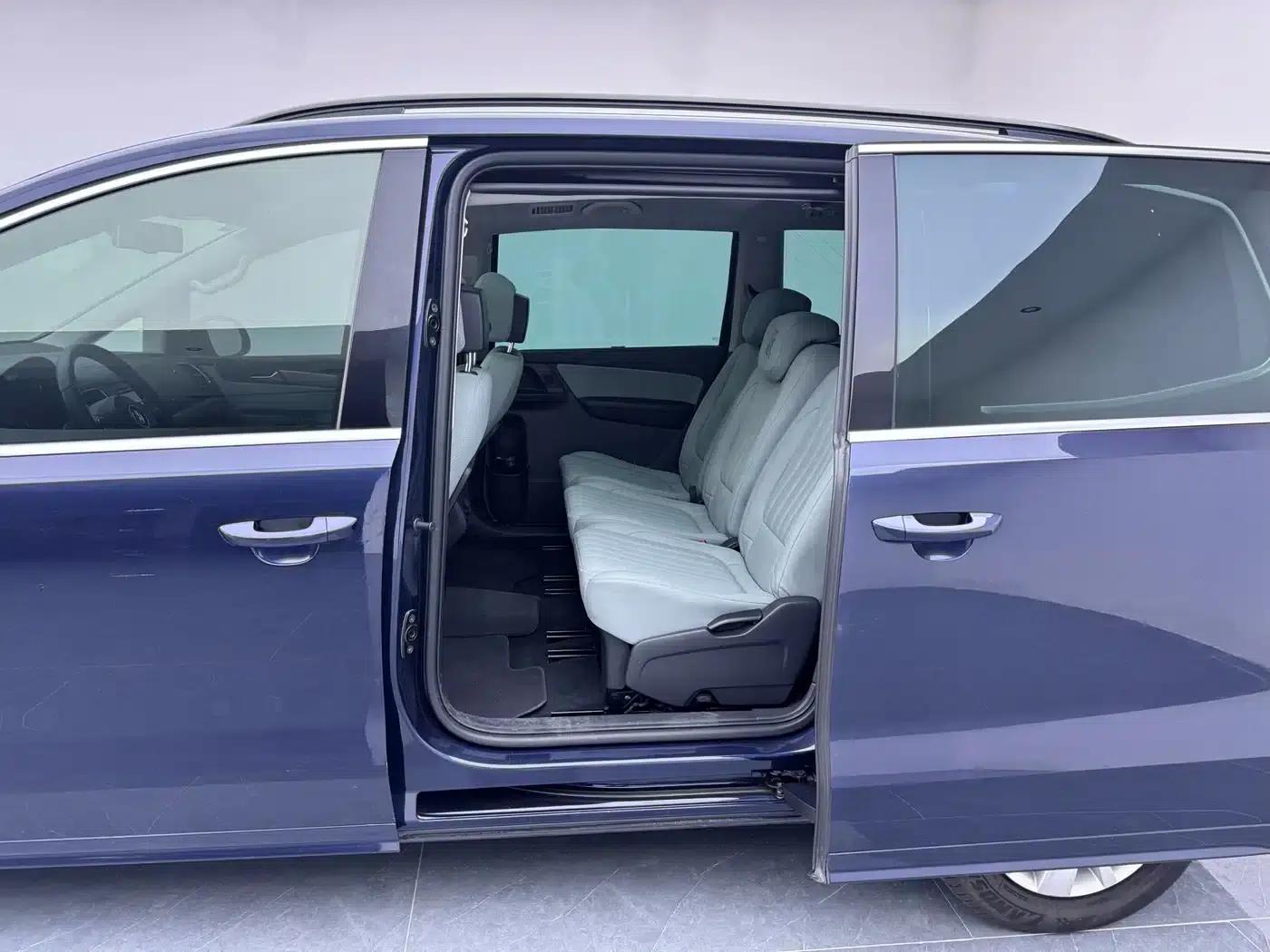 2014 Sharan 2.0TSI Standard Edition — миниатюра 8