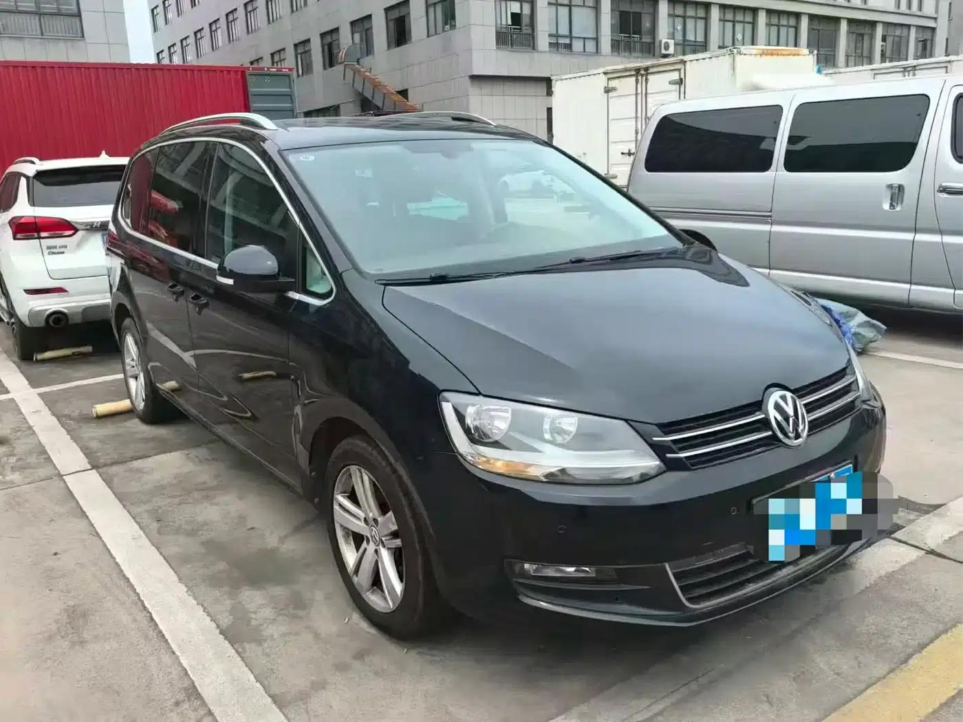 2018 Sharan 380TSI Comfort 7-seater — миниатюра 3